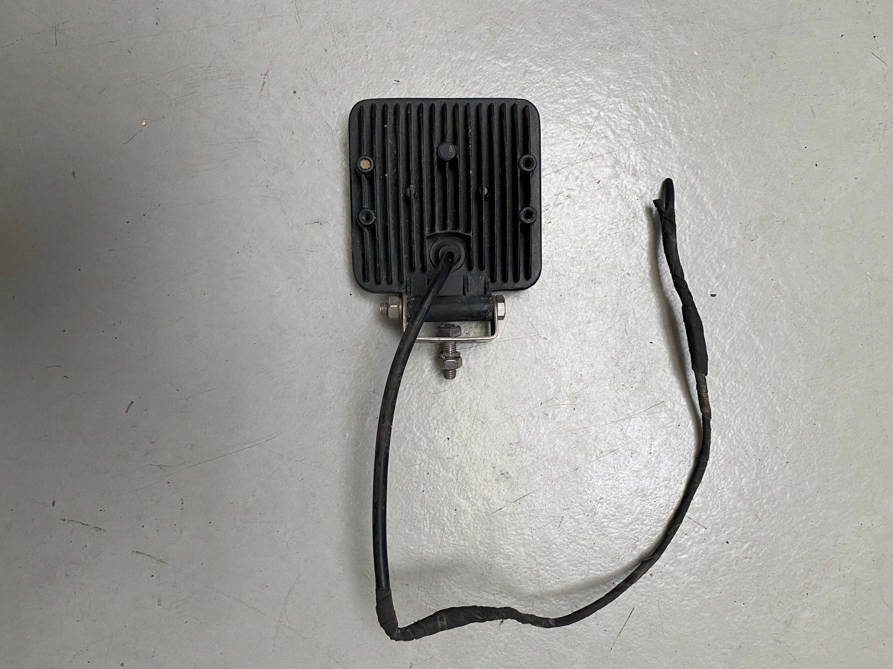 Lampen: LED Lampe – Gebraucht aus Alpnach-Dorf von Hess-Automobile 1