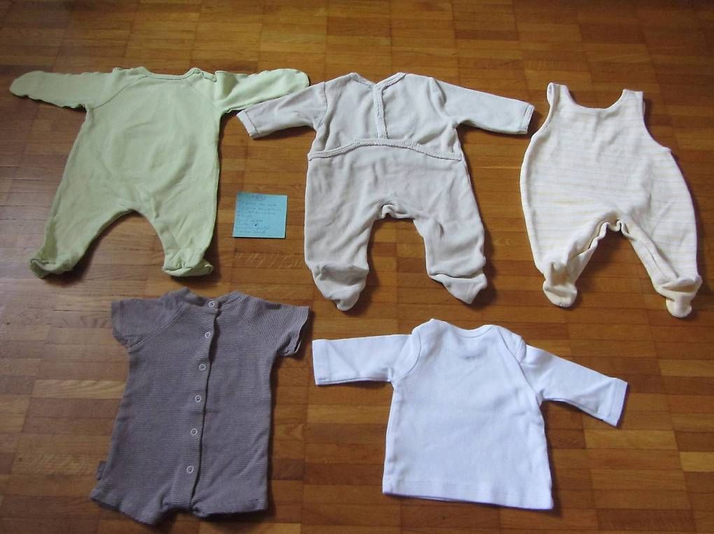 Lotti & Set di vestiti: Lot d'habits bébé taille 50 comme neufs – Usato da Gland venduto da bug_s7rw 1
