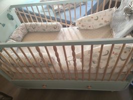 Kinderbett mit Schublade