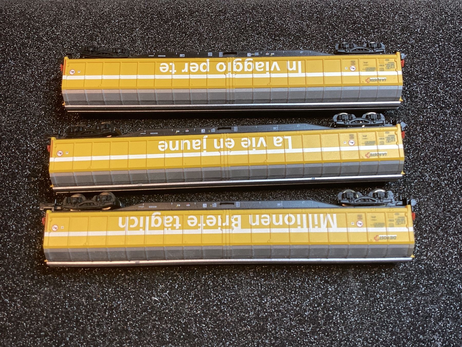 Trix Modelleisenbahnen: Minitrix 15799 SBB Post Grossraumschiebewandwagen Set – Gebraucht aus Winkel von merklinch 4