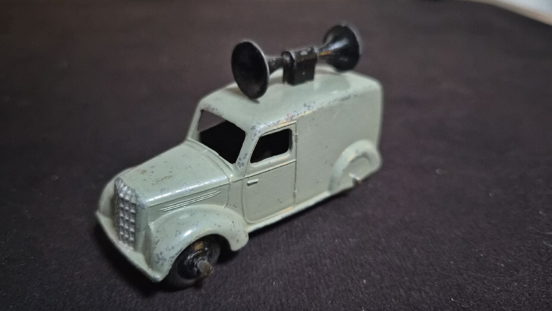 Dinky Toys Modellini d'auto: dinky toys Loudspeaker  – Usato da Sihlwald venduto da Blaumeisli45