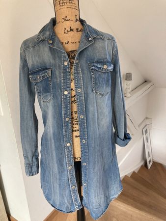 Jeanskleid der Maeke Lacamy, Grösse L, neu mit Etikett