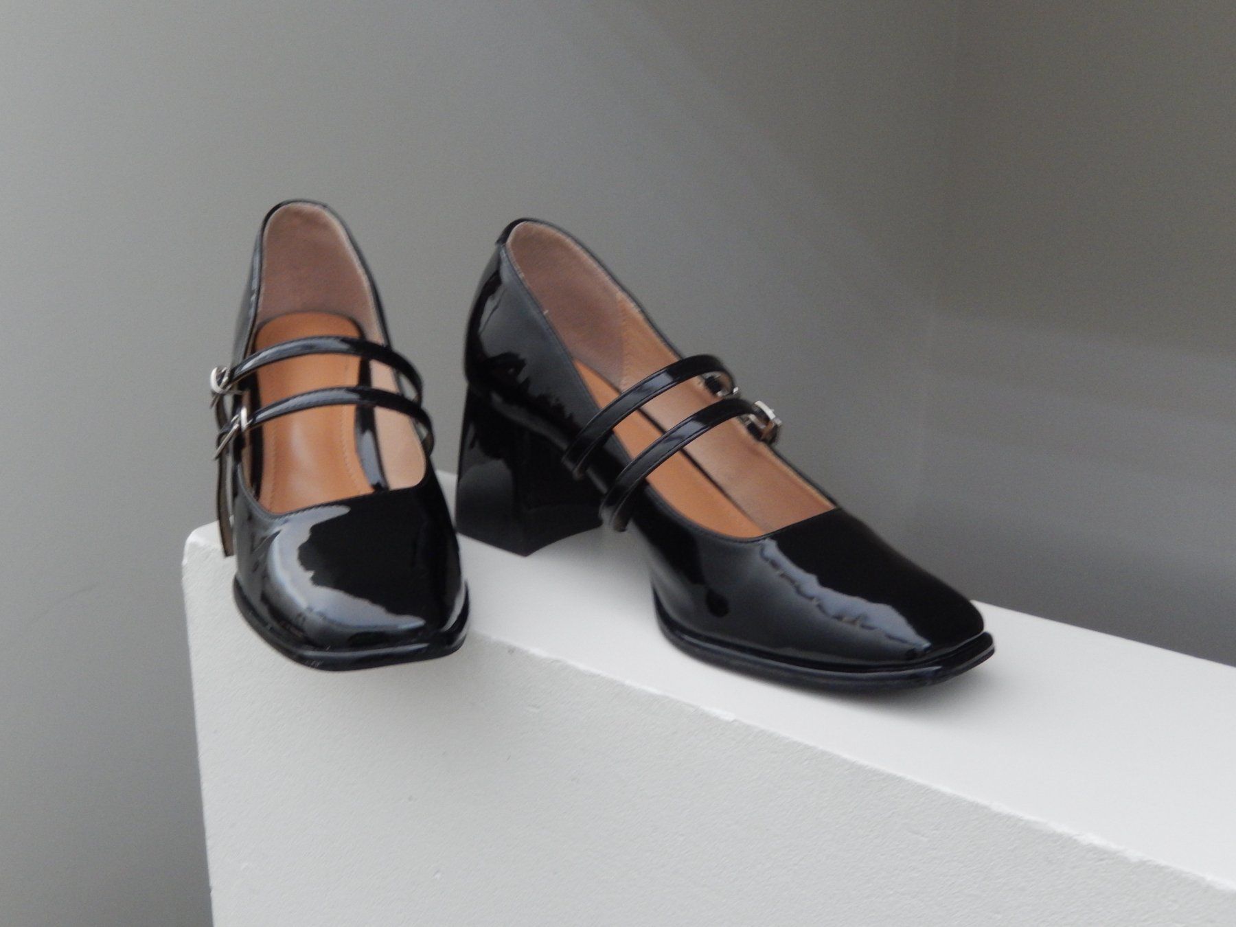 Damenschuhe: Mary-Jane Pumps mit Doppelriemchen Gr. 36-36,5 – Gebraucht aus Tuggen von vivira 1