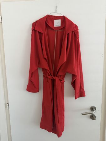 Veste Mango rouge taille XS état neuf