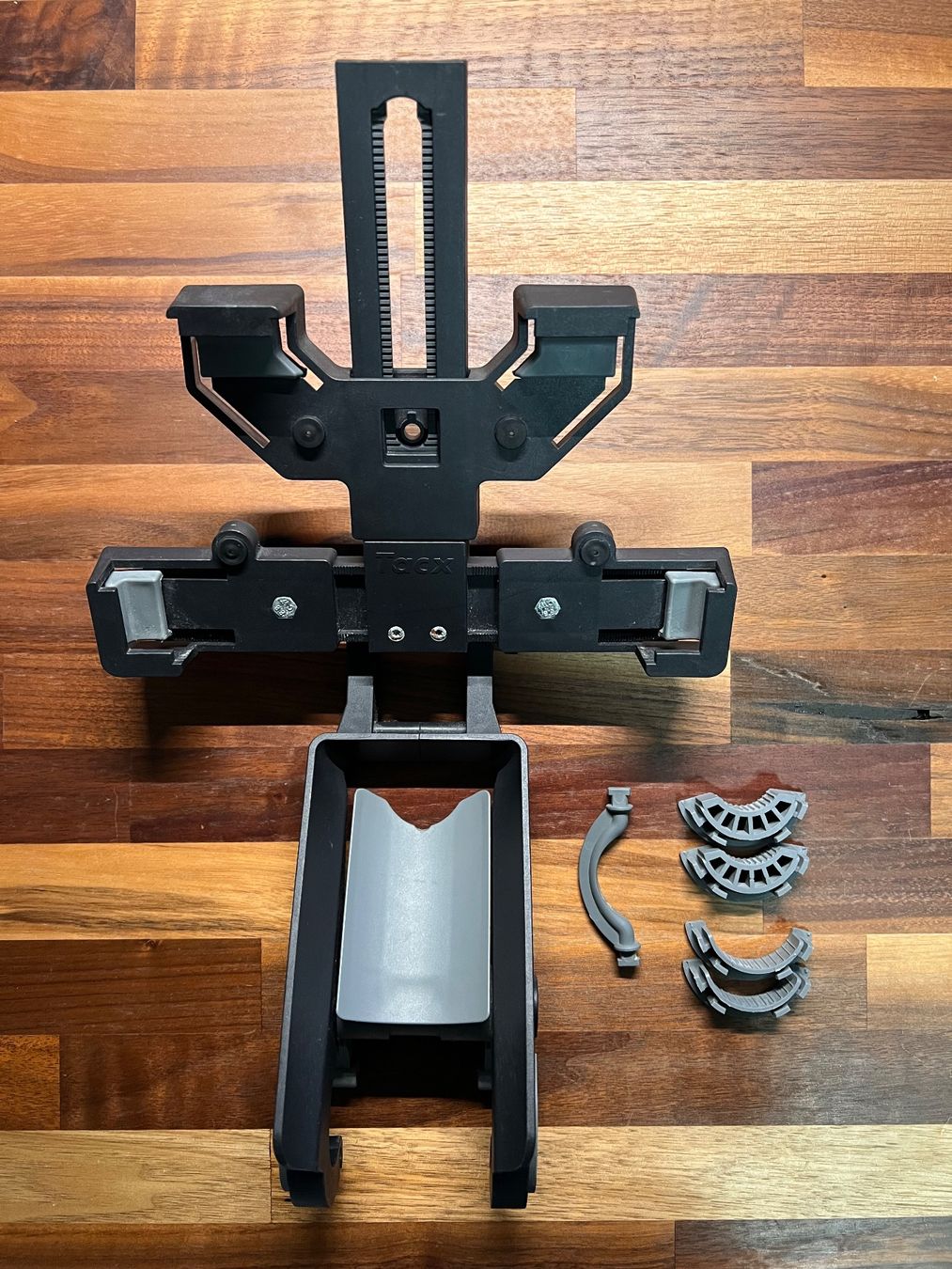 Tacx Staffa per monitor: Tacx-Tablet-Halterung – Usato da Zürich venduto da LRNT 1