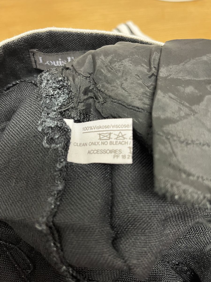 Pantaloni: Louis Féraud Bermuda-Hose Grösse S  – Usato da Teufenthal AG venduto da Nanahu 6