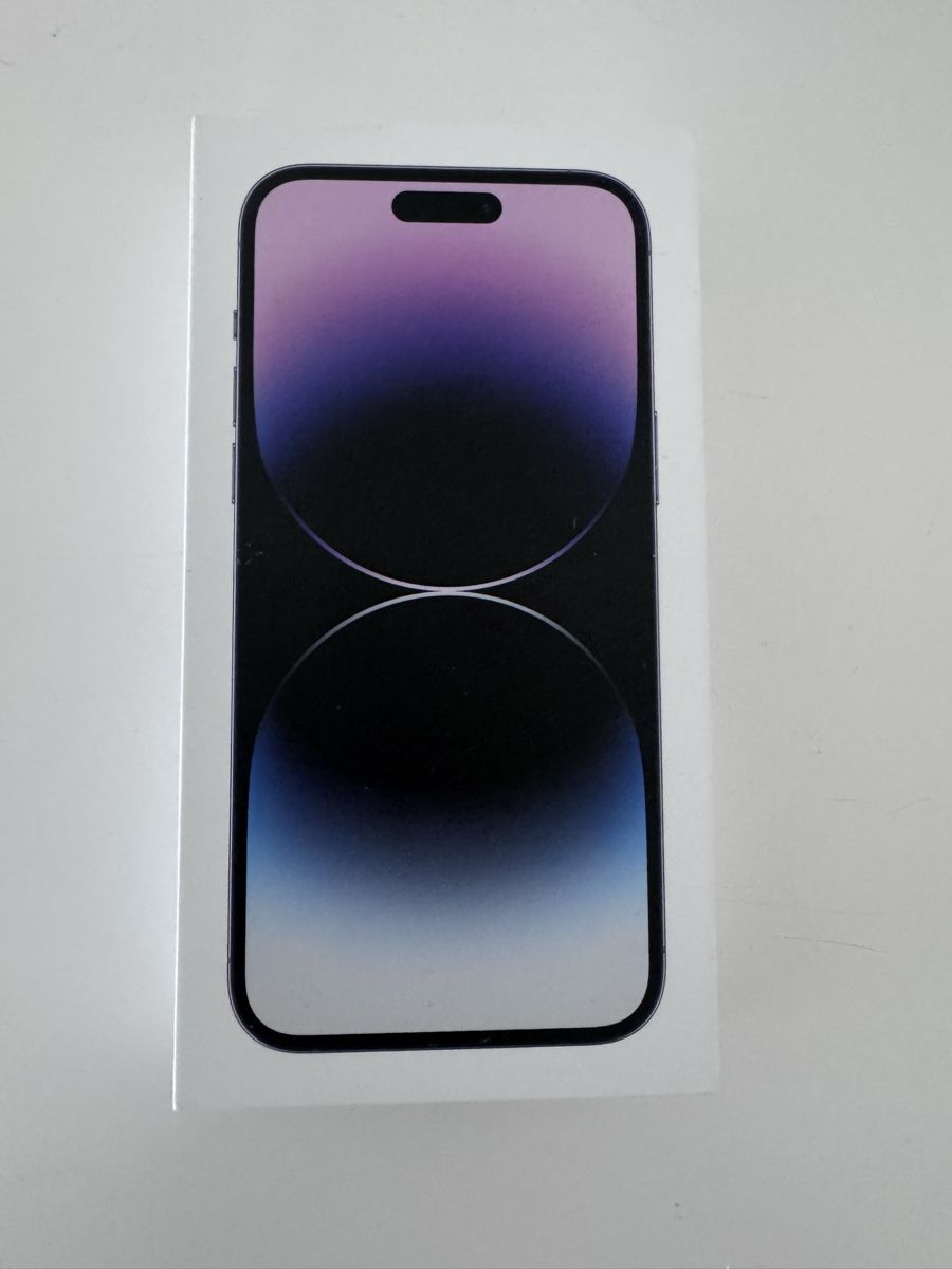 Apple Telefoni cellulari / Smartphones: iPhone 14 Pro Max Deep Purple 128GB mit Zubehoer – Usato da Schliern b. Köniz venduto da Melom