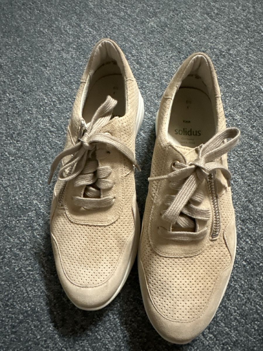 Scarpe da donna: Solidus Halbschuhe Gr 39.5 neu – Nuovo e nell'imballaggio originale da Baltschieder venduto da YmroBe 1