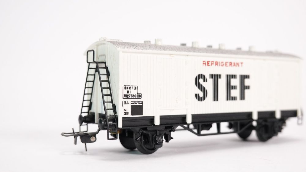 HORNBY HO Wagon Couvert type K de la SNCF réf 7040 sans boîte 02