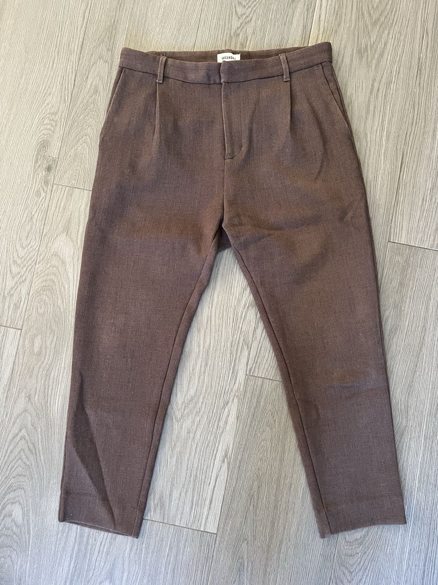 Weekday Pantaloni: Weekday brown pants – Nuovo (secondo la descrizione) da Villars-Ste-Croix venduto da Maaaat