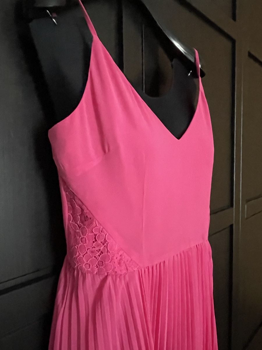 Vestiti: Sommerkleid in Pink mit Plissee Gr. S – Usato da Basel venduto da Mrs_Bee 1