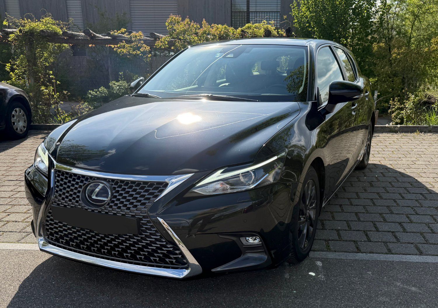 Lexus Automobili: LEXUS CT 200h 1.8 excellence CVT – Usato da Unterengstringen venduto da can_r7xf