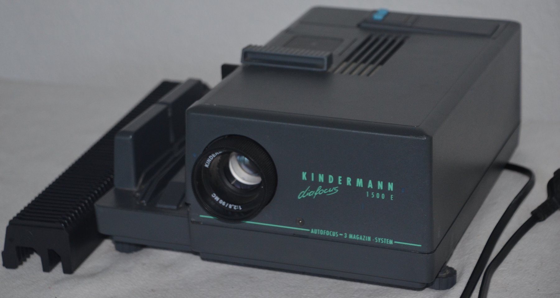 Videoprojektoren: Kindermann 1500E Diafocus Diaprojektor / Projecteur – Gebraucht aus Collonges von arashee 3