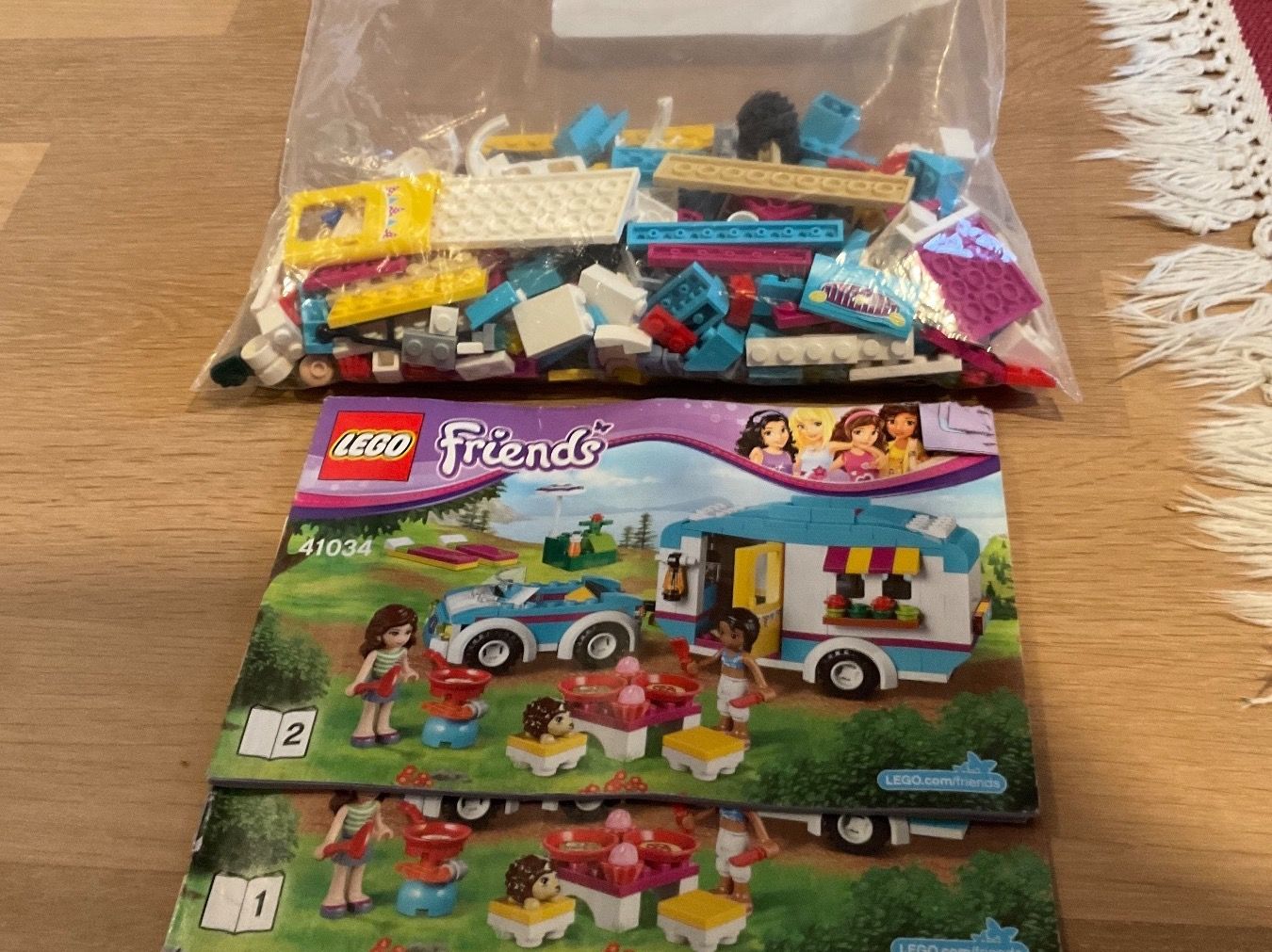 Lego Giocattoli: Lego friends: Wohnwagenausflug – Usato da Adliswil venduto da dkaregger