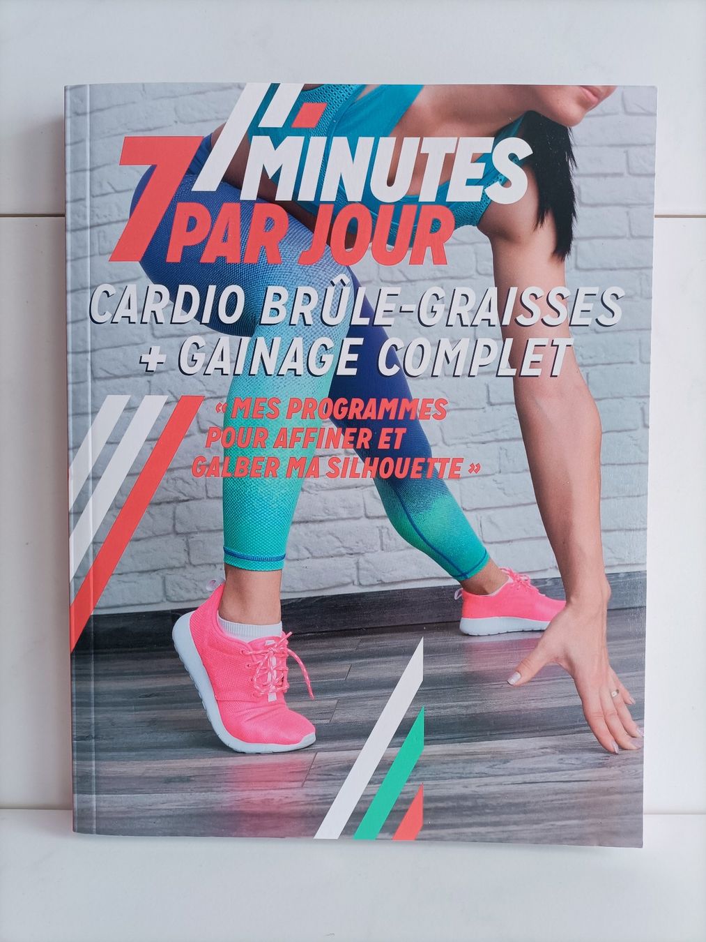 Livres: Cardio brûle-graisses + gainage complet - Mes programmes pou – D'occasion à crans montana par AB3963