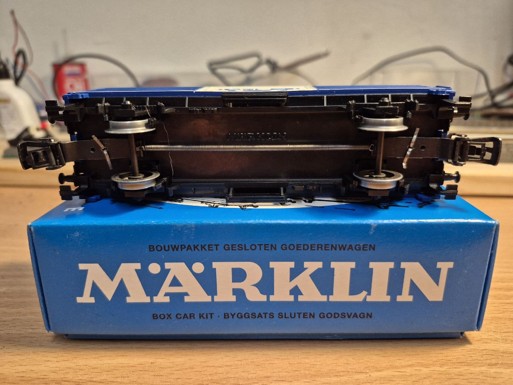 Märklin Modellini di ferrovie: Märklin Güterwagen Bausatz Ford – Usato da Gelfingen venduto da sammythetammy 2