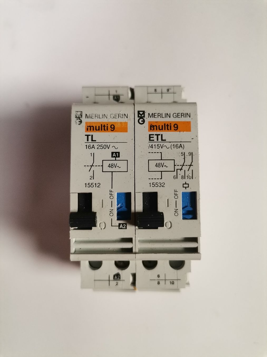 Schneider Elektronikbauteile: Merlin Gerin multi 9 TL Relai – Gebraucht aus St. Gallen von Bir_Rer