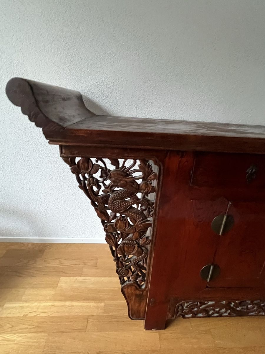 Commodes: Chinesisches Sideboard mit Startpreis CHF 1.00 – D'occasion à Wädenswil par Vollwertig 2