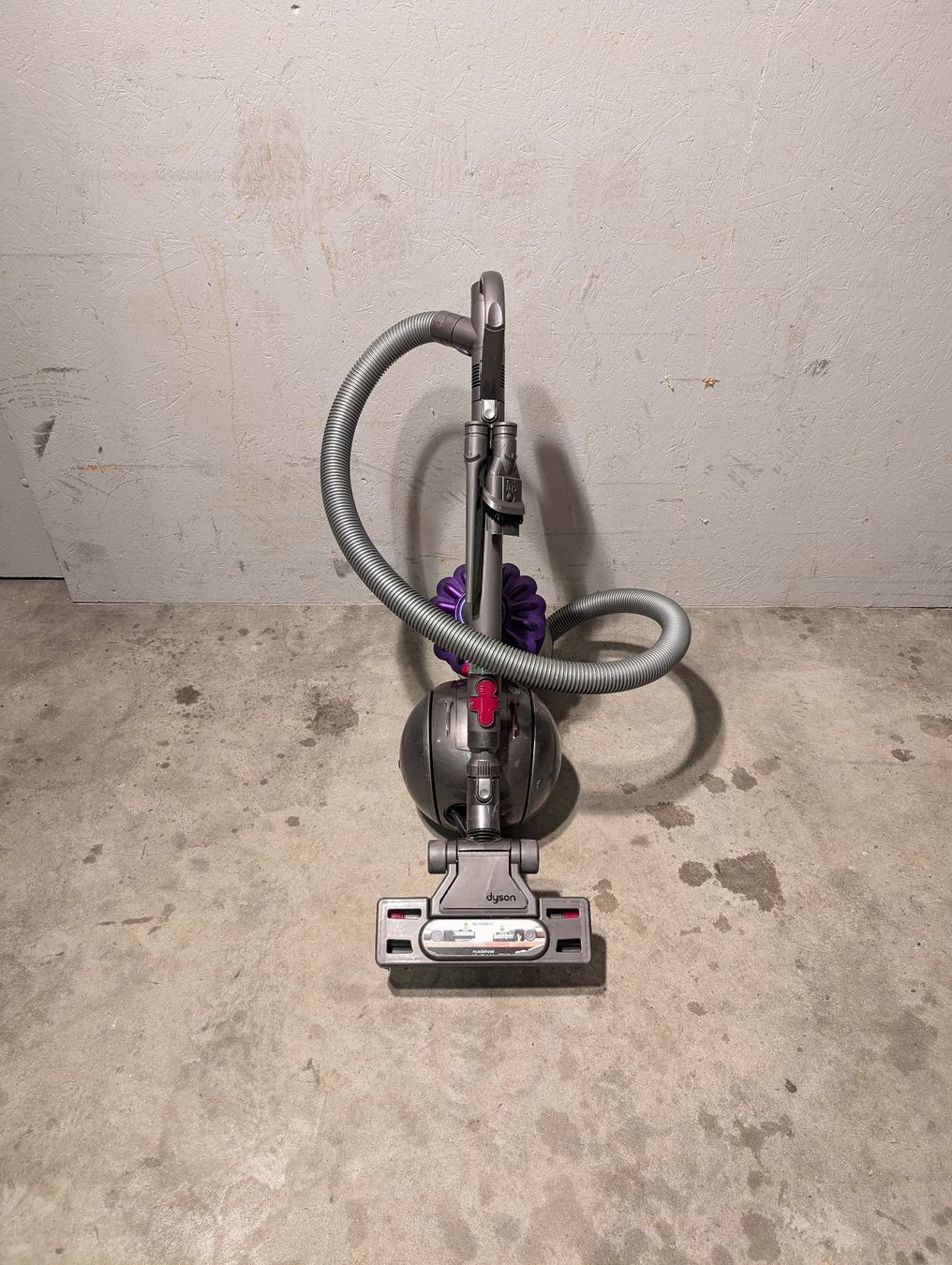 Dyson Aspirapolveri & Accessori: Dyson DC37 Allergy Muscle Head Parquet – Usato da Portalban venduto da Deuxieme-vie 4