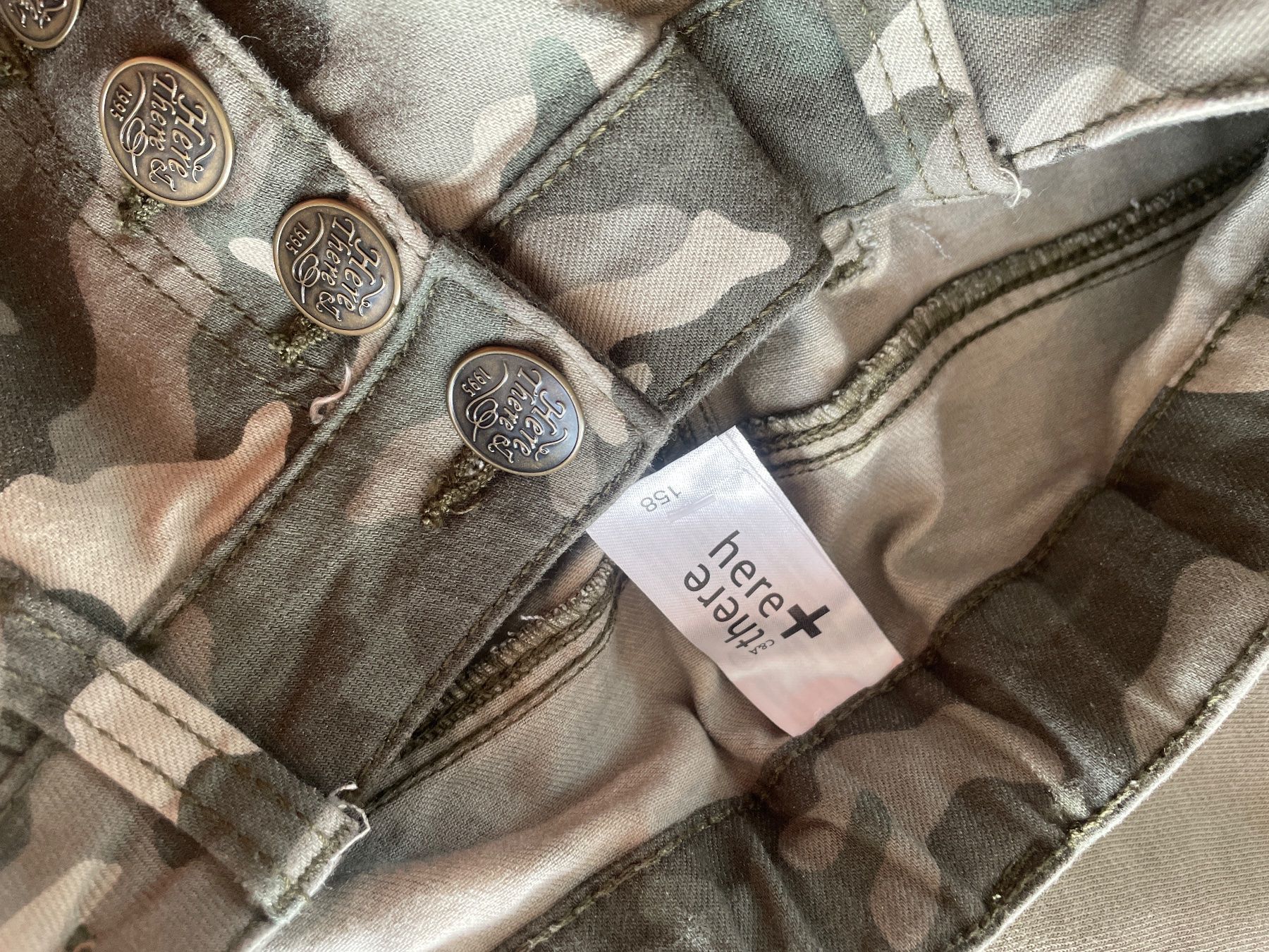 C&A Ensembles coordonnés: NewLook/C&A Kleiderset Gr.158👧🏻 – D'occasion à Obergerlafingen par cabo4 5