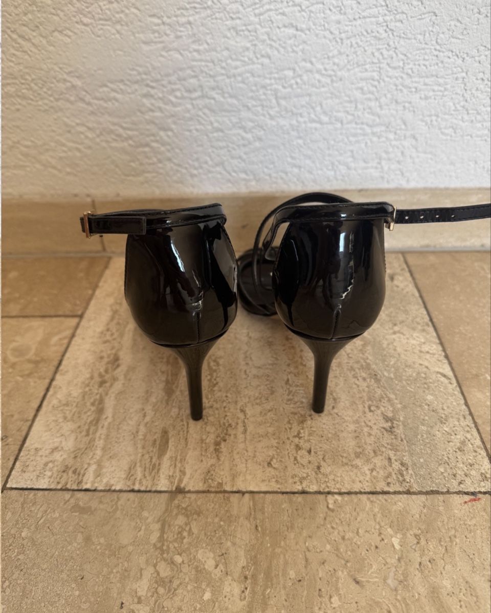 Scarpe da donna: Schwarze high heels – Nuovo e nell'imballaggio originale da Spreitenbach venduto da mar_7f8c 2