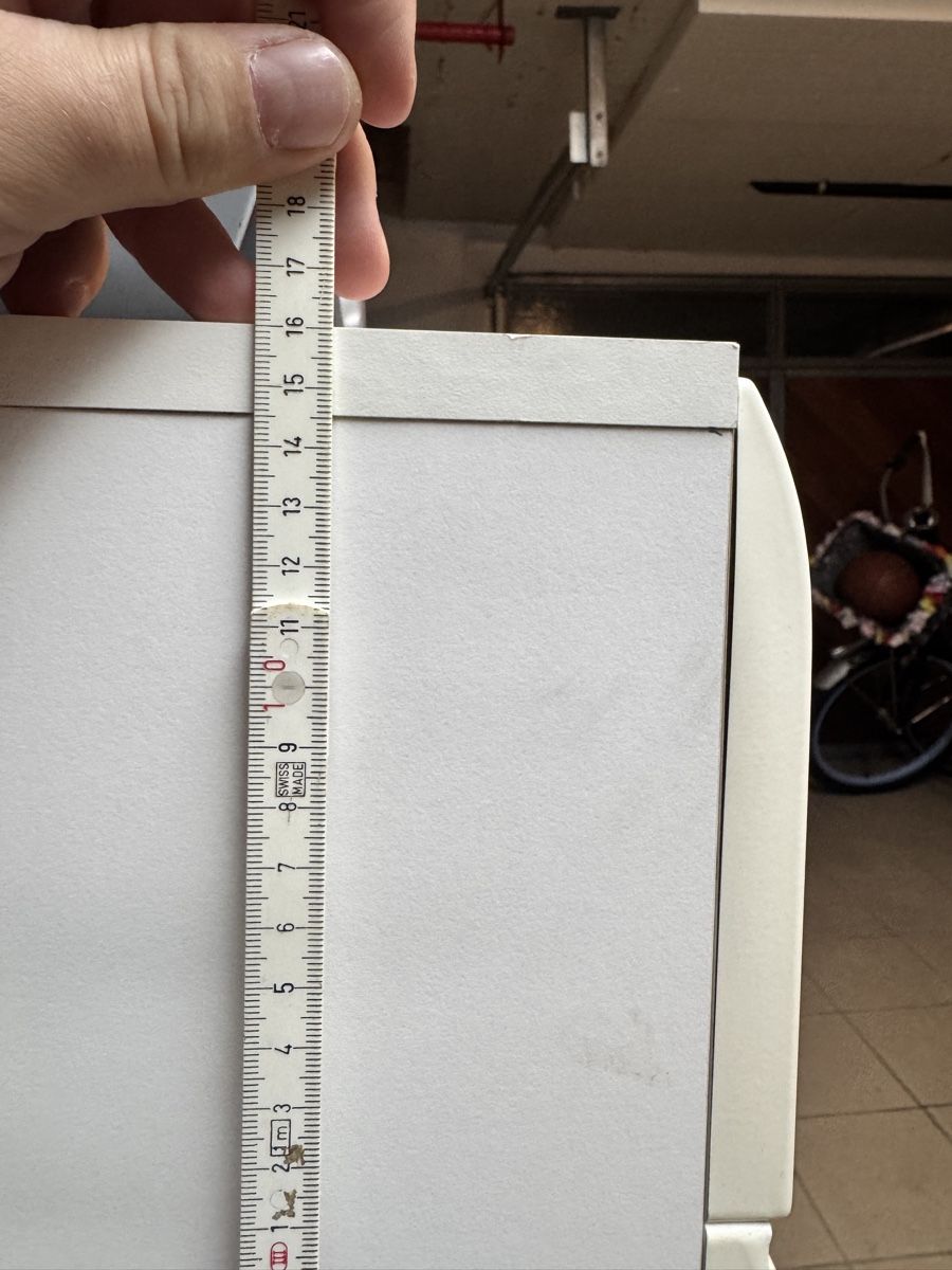 Ikea Vitrines: Weisse Vitrine – D'occasion à Altendorf par gianni2109 6