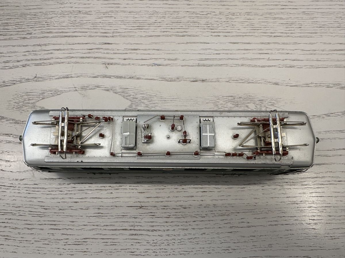 Märklin Modellini di ferrovie: Märklin 3050 SBB Ae 6/6 – Usato da Lupsingen venduto da New-Haven 4