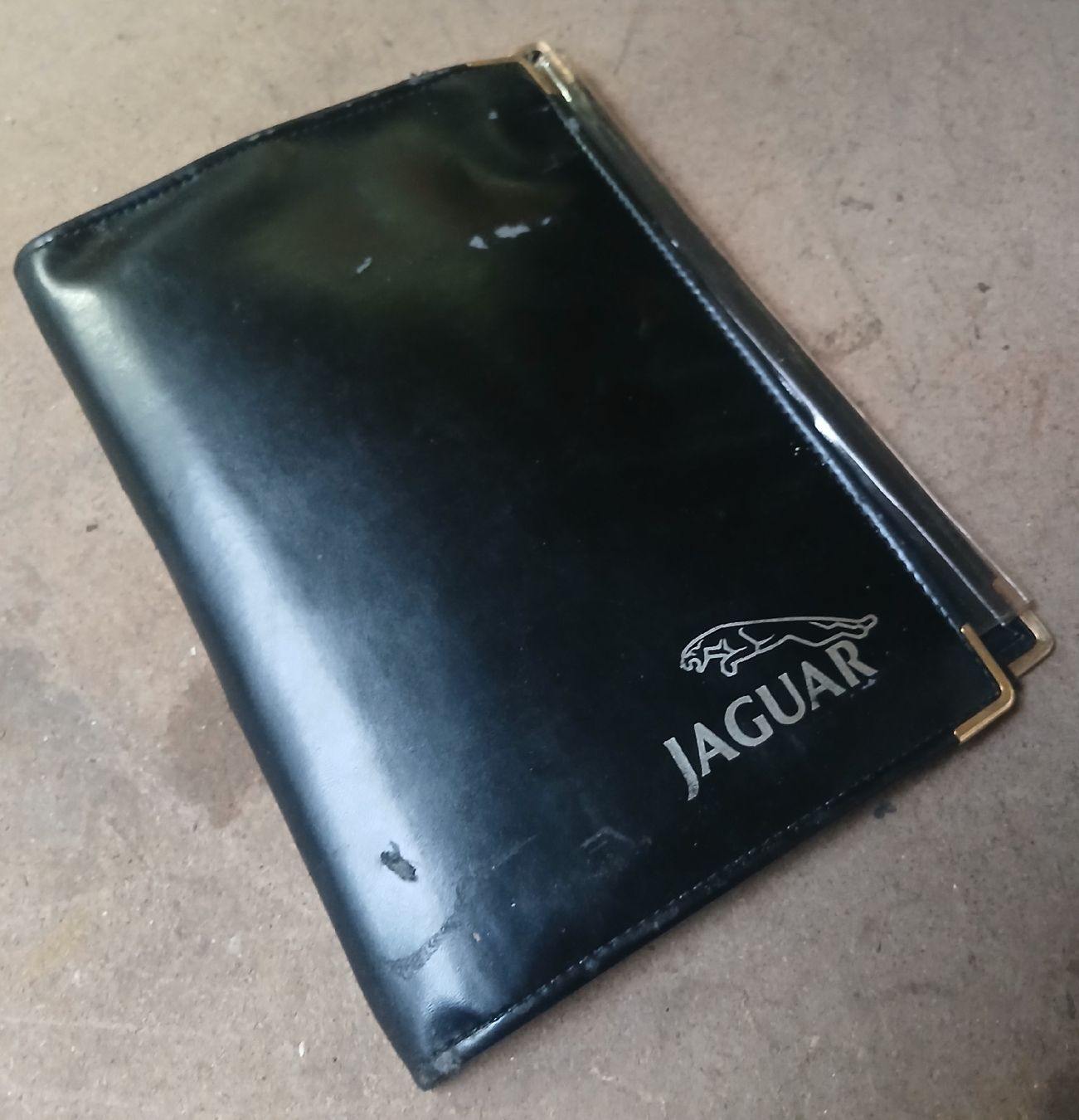 Jaguar Toutes les pièces auto: Étui à document Jaguar XJ40  – D'occasion à la heutte par Auto-stock