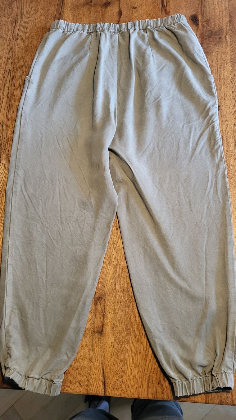 Mango Hosen: leichte Hose – Gebraucht aus Bern von Sarit 1