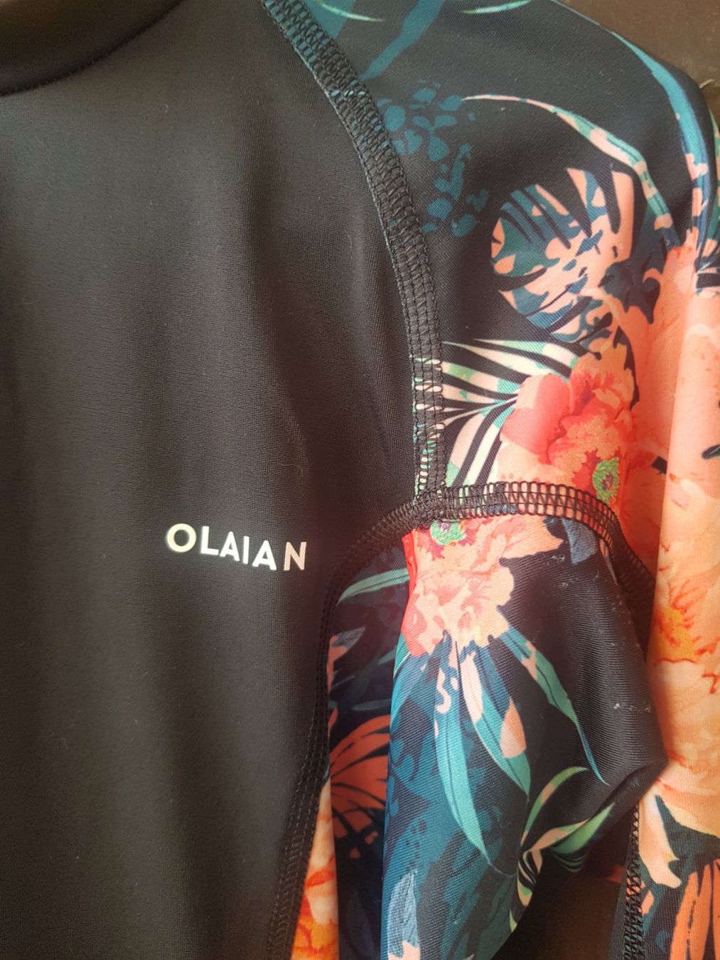 Decathlon Costumi da bagno & Bikini: NEUWERTIGES MÄDCHEN UV-SHIRT – Nuovo (secondo la descrizione) da Root venduto da LifestyleAccessoires 1