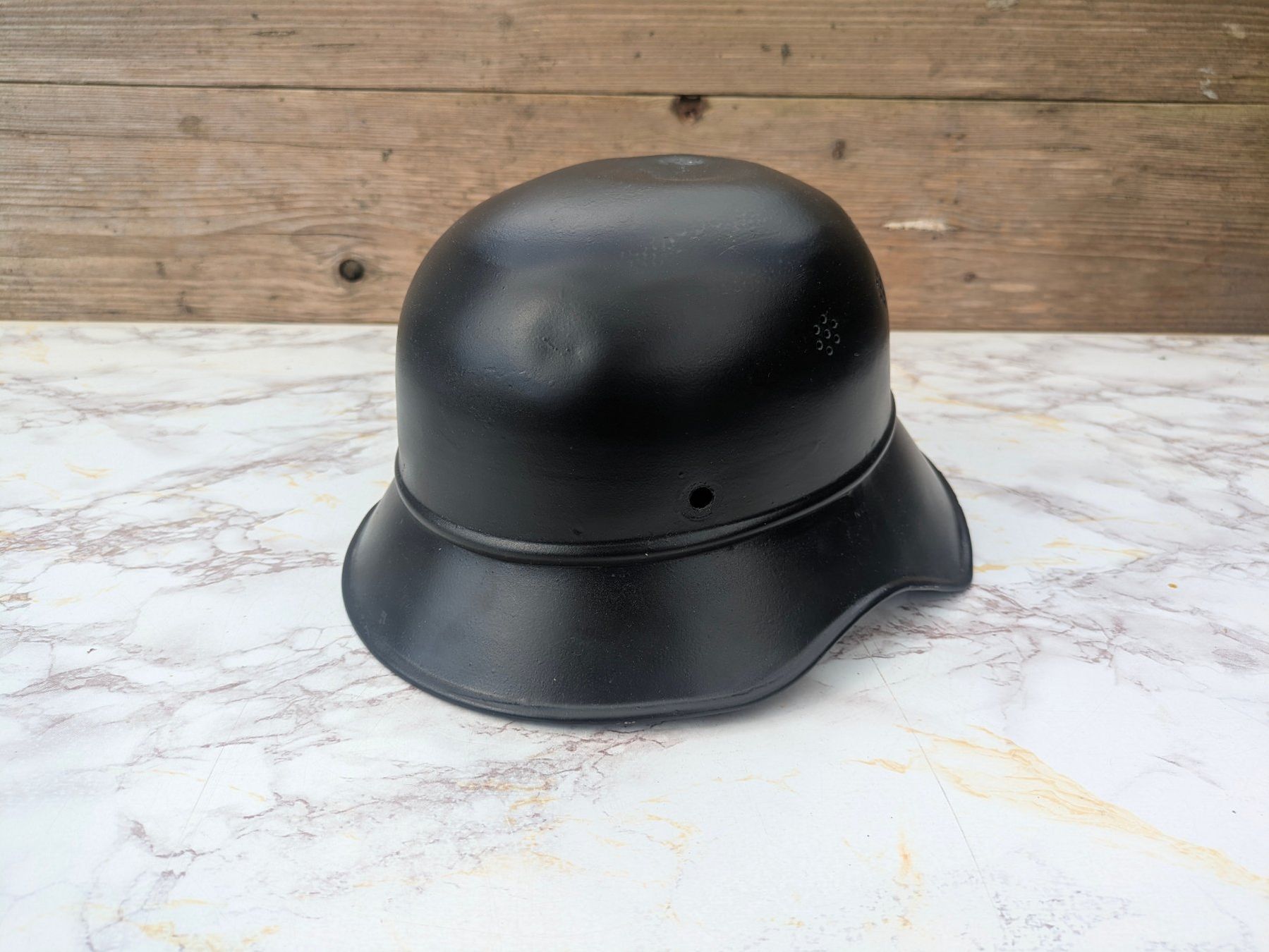 Uniformi & Effetti personali: Luftschutz Stahlhelm M38 "Gladiator" 3-Teilig – Usato da Buttisholz venduto da ArmeeShopCH 6
