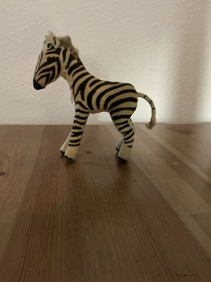 Steiff Giocattoli: Steiff Zebra Nr 6412  – Usato da Basel venduto da Ajscha7o1 3