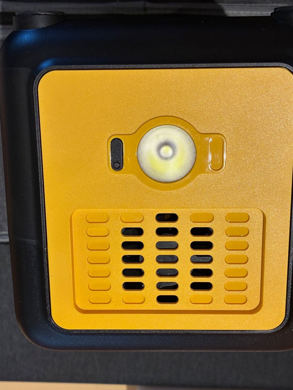 Dispositivi a energia solare: Power Station mit Solarpanel – Nuovo e nell'imballaggio originale da Cordast venduto da Suisseheinz 3