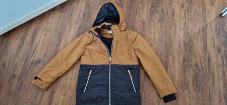 Sehr schöne Winterjacke Gr.158