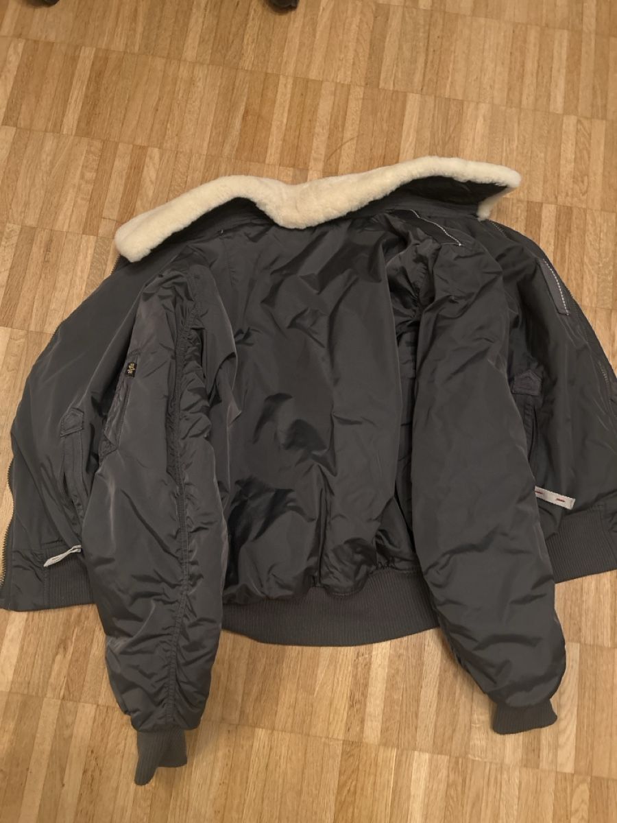 Alpha Industries Giacche: Alpha industries Jacke größte Large – Nuovo (secondo la descrizione) da Emmenbrücke venduto da sip_7ctl 2