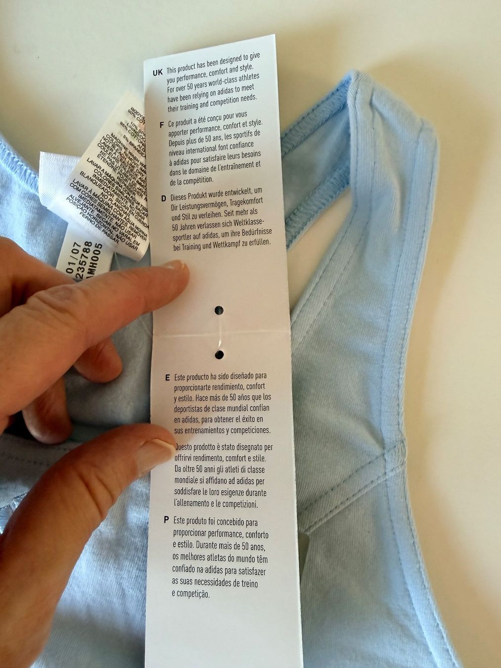 Adidas Top: ADIDAS, Sport-Top, Grösse 44, Farbe Hellblau – Nuovo e nell'imballaggio originale da Rudolfstetten venduto da gst_g7xl 5
