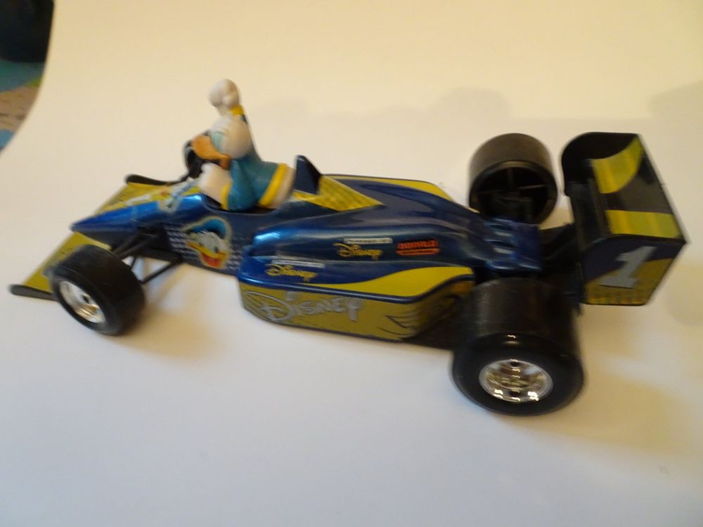 Donald Duck im Rennwagen 1/24 Walt Disney Comics (Gebraucht) in ...