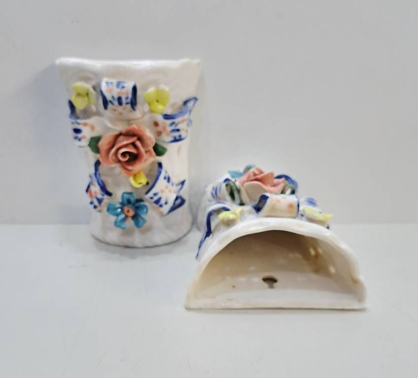 Alle Dekorationen: 2 X Keramik Wanddekoration, Vase – Gebraucht aus Zürich von aiman3333 1