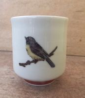 Japan Original Kakiemon Becher, Porzellan Vogel Waldbeere