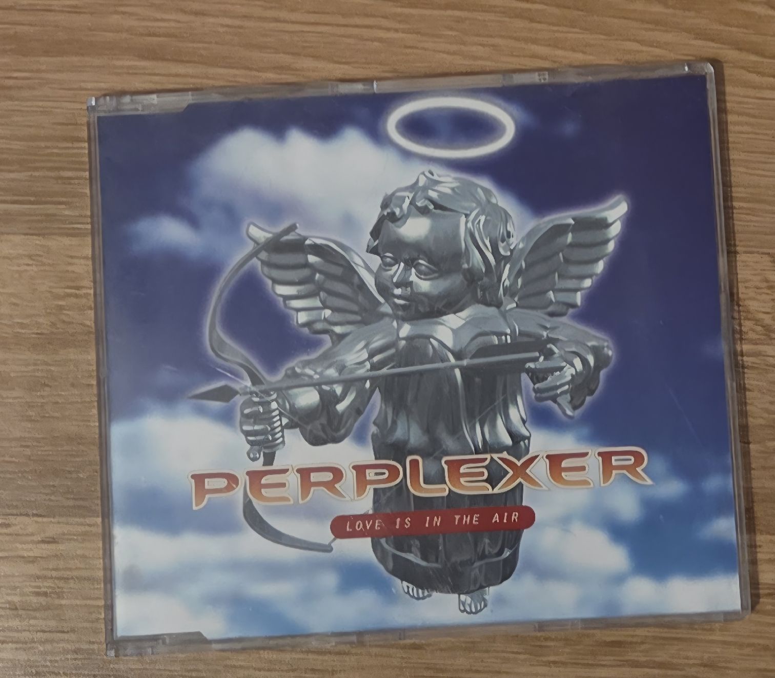 CD: Perplex Love is in the Airlines Maxi Single – Usato da Winterthur venduto da raymen74