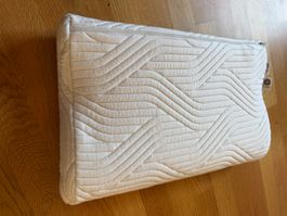 Tempur Kissen CoolTouch Bezug weiss neuwertig
