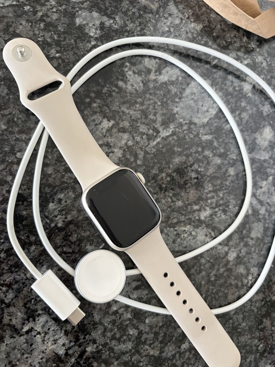 Apple Smartwatch: Apple Watch serie 7 – Gebraucht aus Anglikon von cel_hbx2