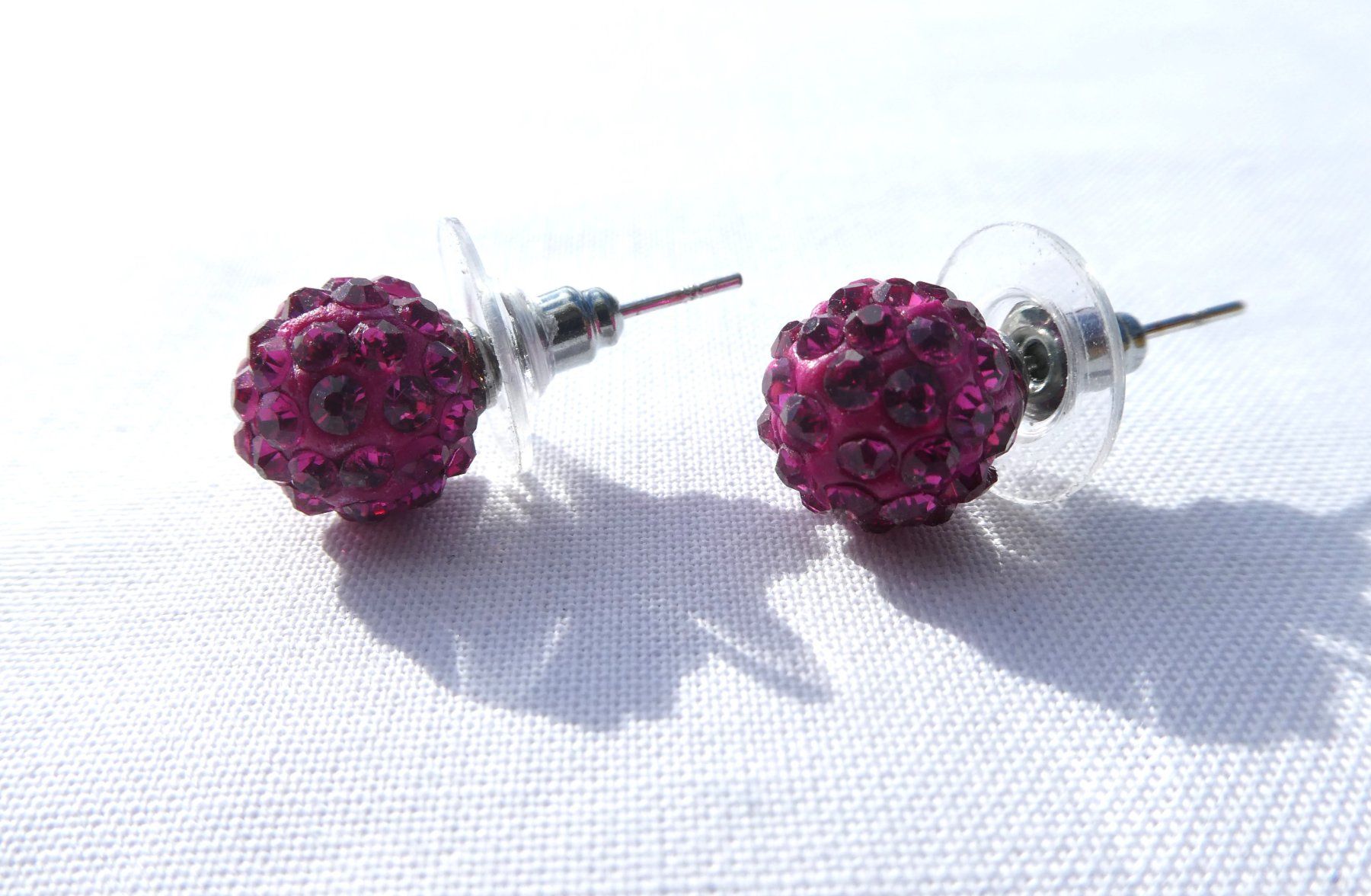 Orecchini pendenti & Orecchini a lobo: Ohrstecker Strasskugel, Modeschmuck / NEU – Nuovo (secondo la descrizione) da Gattikon venduto da kaandooh 1