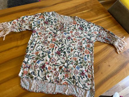 PLESE Damen Shirt/Bluse bunt Gr S Fransen an den Ärmeln