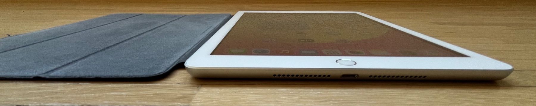 Apple Tablet PC: iPad 6. Generation silber WiFi 128 GB – Usato da Rüti ZH venduto da Mazsola777 1