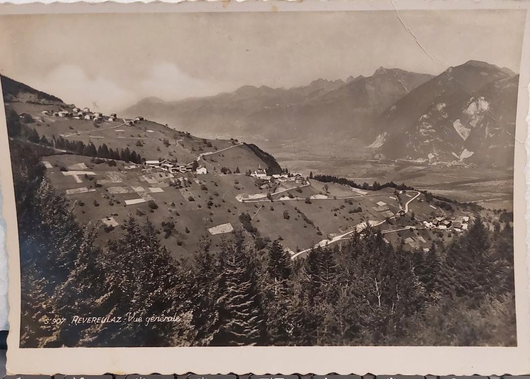 Ansichtskarten: REVEREULAZ -  Vue générale - 1944 – Gebraucht aus Delémont von Domdom1