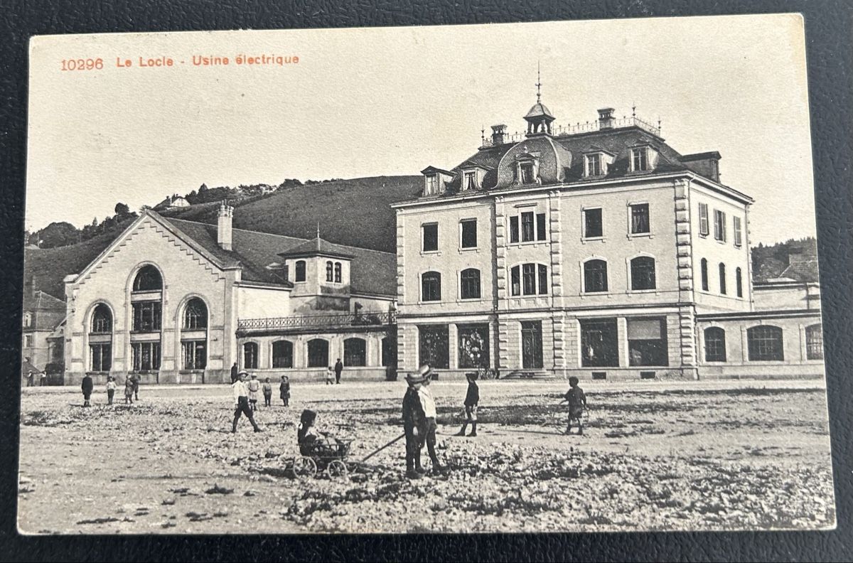 Cartes postales: Le Locle Usine Electrice – D'occasion à Horw par Tellbub