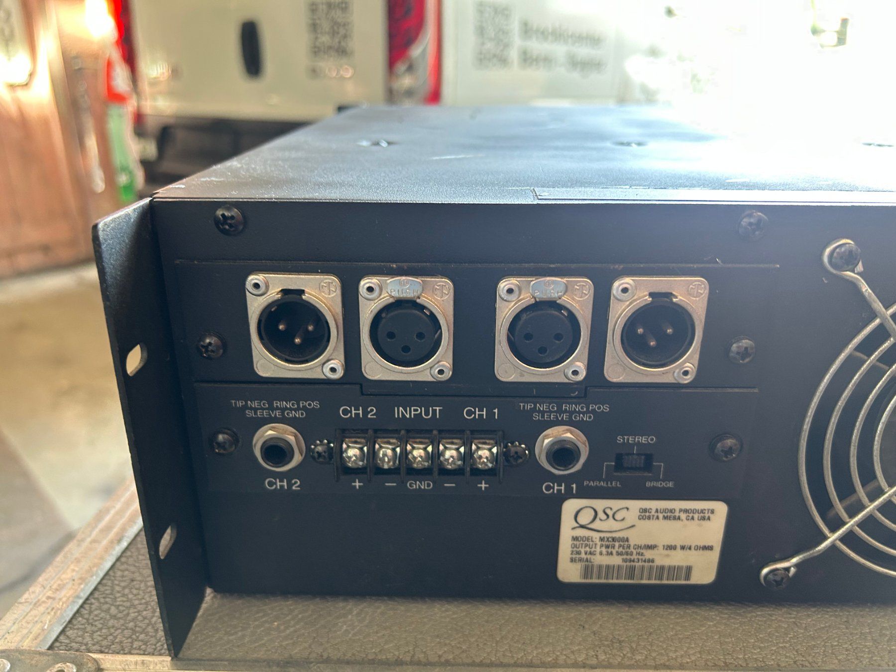 Electro-voice Amplificatori: QSC MX 3000a Top Endstufe – Usato da Sugiez venduto da brockicenter 3