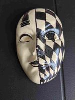 Maske aus Gips, handgemacht