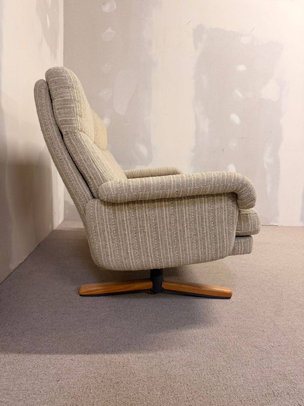 Divani: Dänisches Mid Century 2er Sofa mit Strukturstoffbezug, retro – Usato da Rickenbach ZH venduto da Der-Insider 1
